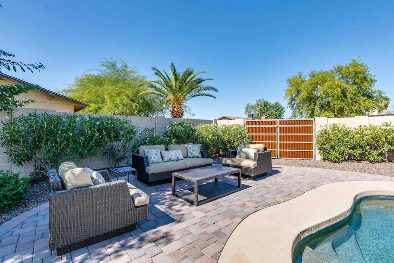 بيت للعطل Spacious Backyard W Free Heated Pool, Tv And Bbq سكوتسدايل الولايات المتحدة الأمريكية